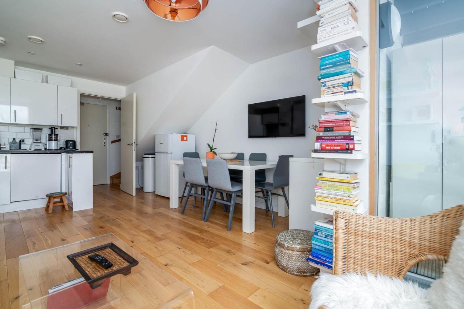 Guestready - Stylish With Skyline Views Apartment