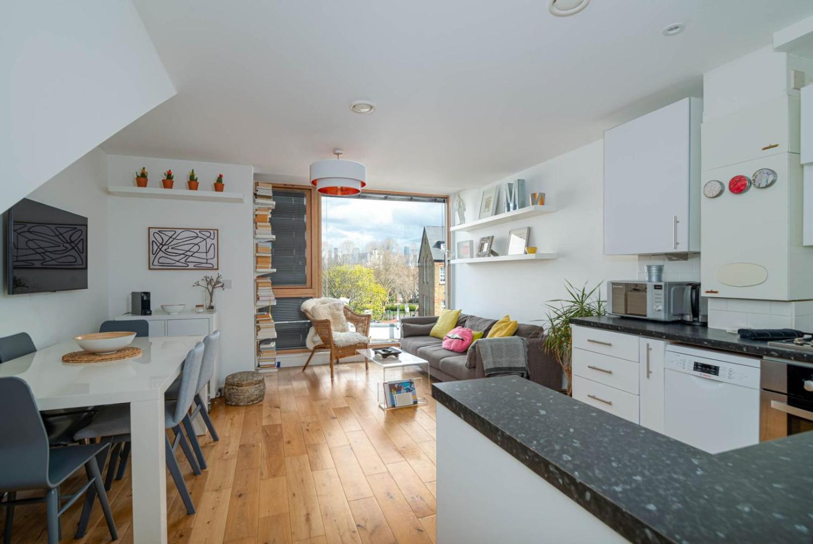 Guestready - Stylish With Skyline Views Apartment London