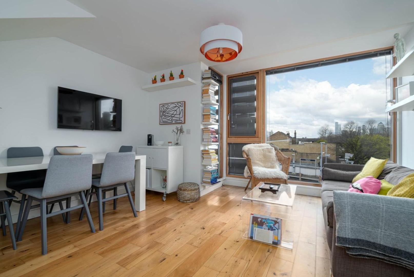 Guestready - Stylish With Skyline Views *
