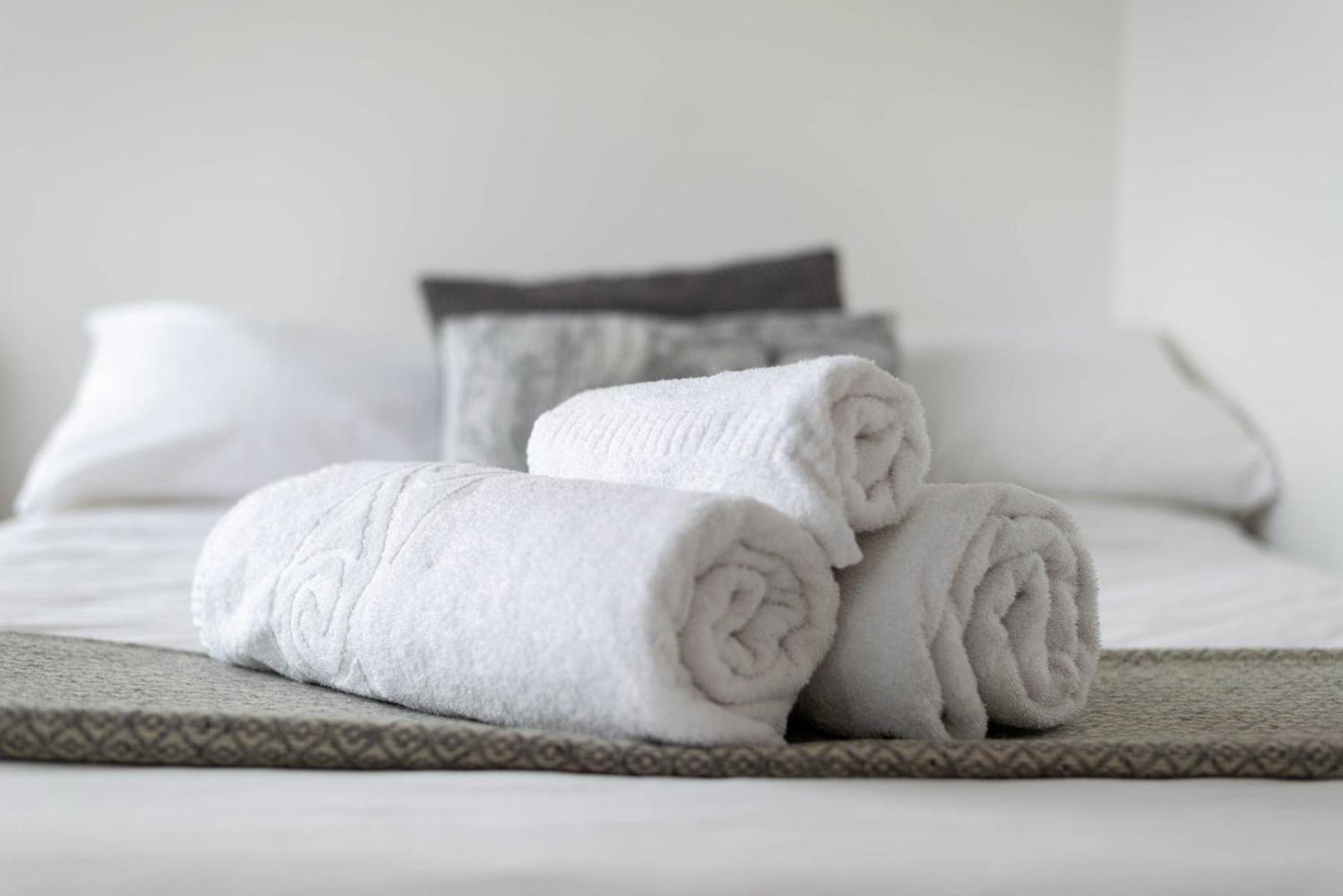 Guestready - Stylish With Skyline Views *