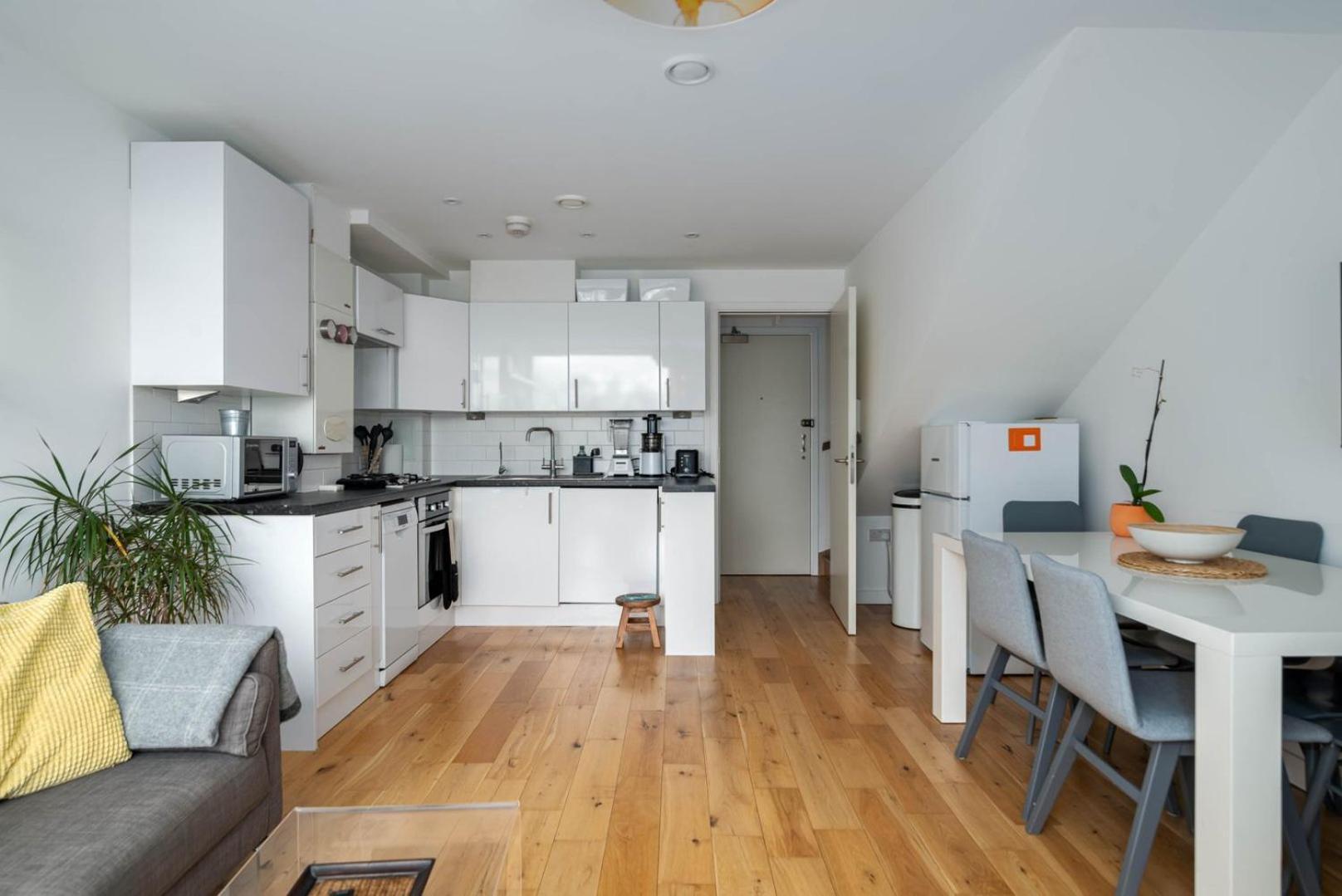 Apartment Guestready - Stylish With Skyline Views London